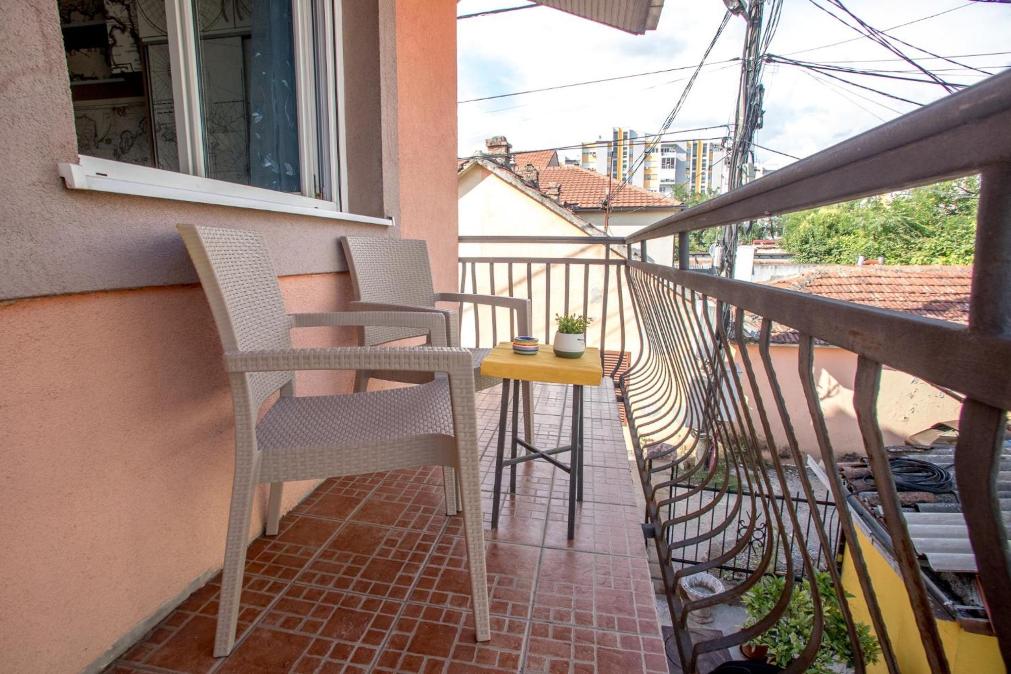 Late Story Apartment Podgorica Ngoại thất bức ảnh