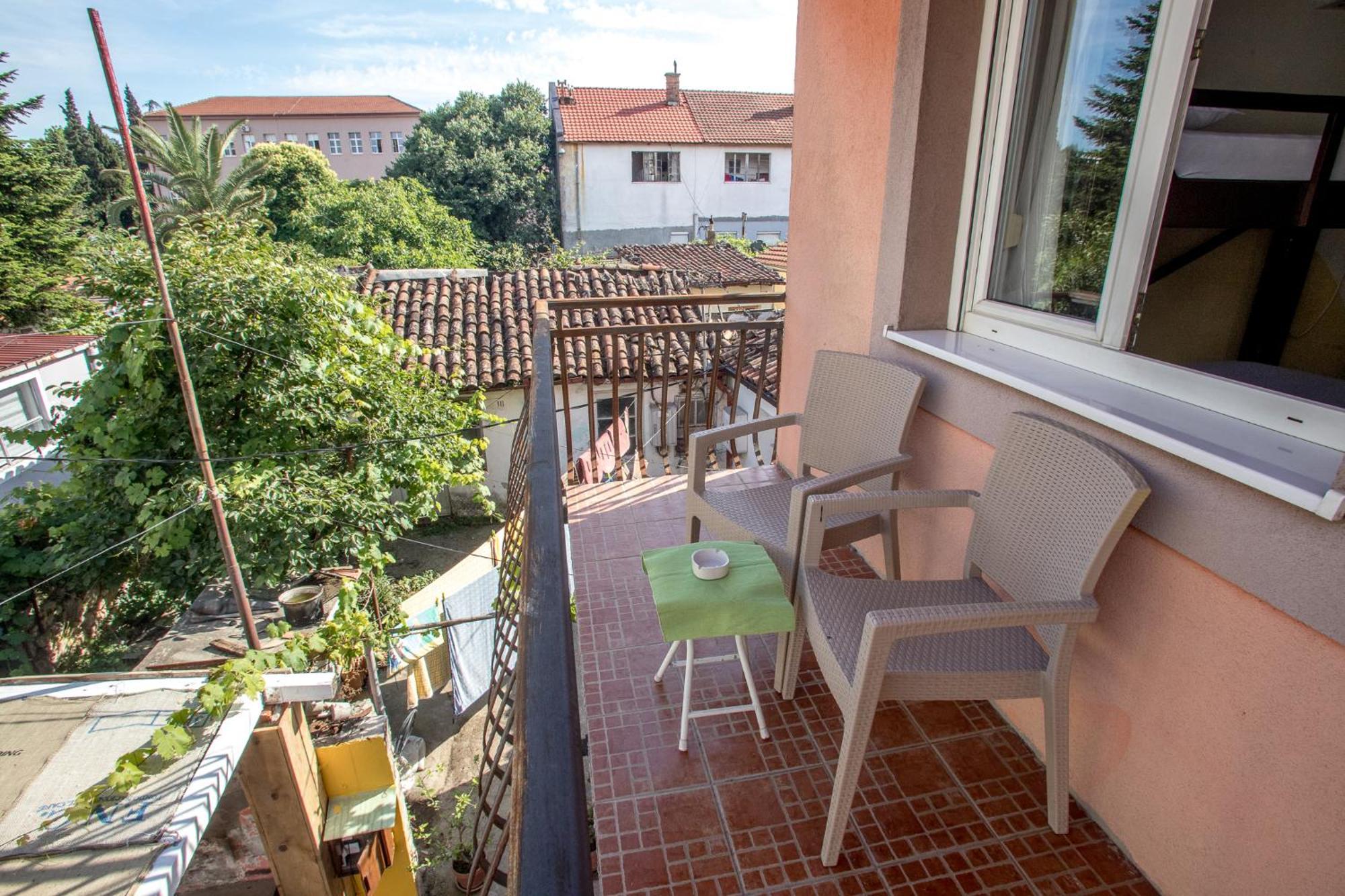 Late Story Apartment Podgorica Ngoại thất bức ảnh